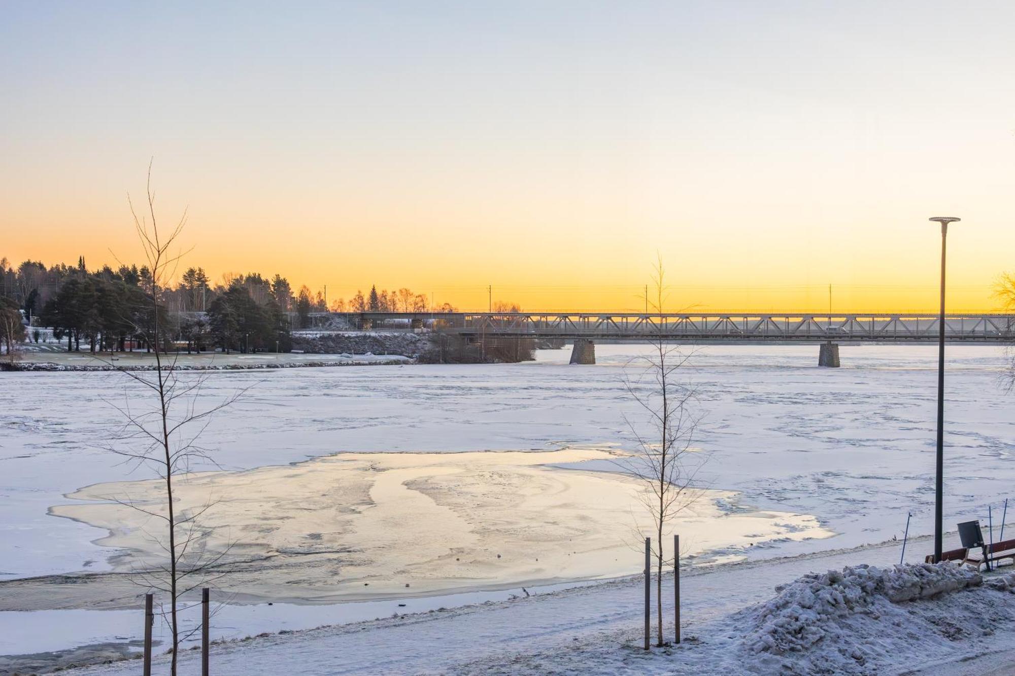 Northern Lights River Rovaniemi Bagian luar foto